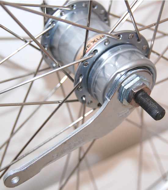 fahrrad gangschaltung an der achse befestigen